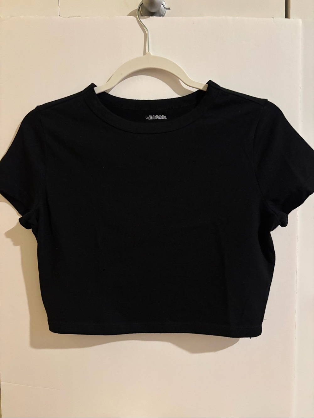 wild fable Black Cropped Crewneck Tee
